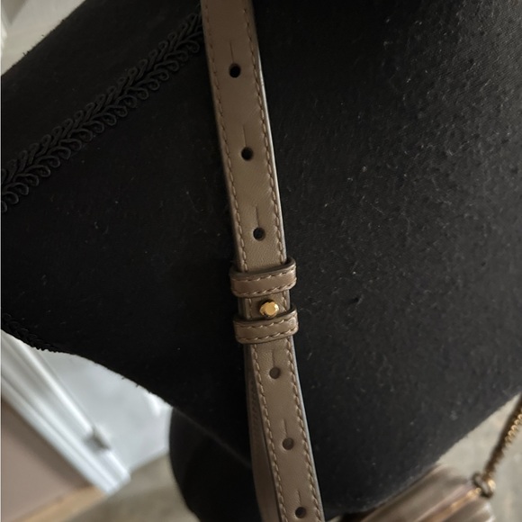 TORY BURCH KIRA TAUPE Quilted Crossbody Bag - Picture 4 of 9